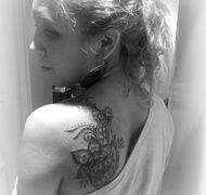 Zu der Rubrik Tattoo